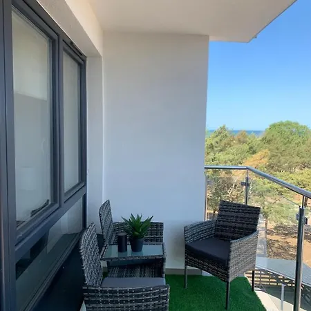 Apartamenty Piaskowe Z Widokiem Na Morze Tarasem Na Dachu Rowy  Exterior photo
